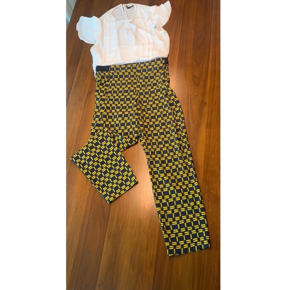 ZARA SILKY LOOSE FIT TROUSERS WITH GEOMETRIC PRINT PANTS - Picture 2 of 7